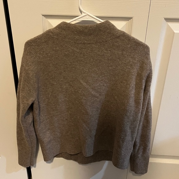 UNIQLO Brown Knit Sweater | Size S | Cozy Soft Pullover - Picture 1 of 6